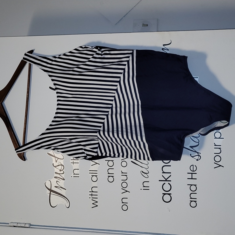 Beach CouturePlus Contrast Stripes One-Piece Swimsuit  white and navy